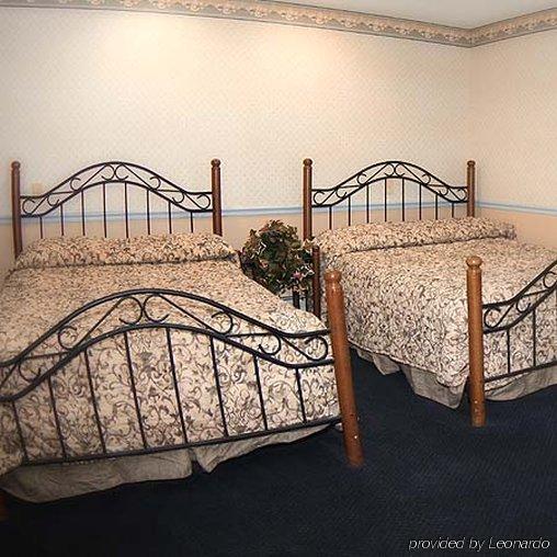 The Parsippany Inn And Suites Morris Plains Номер фото